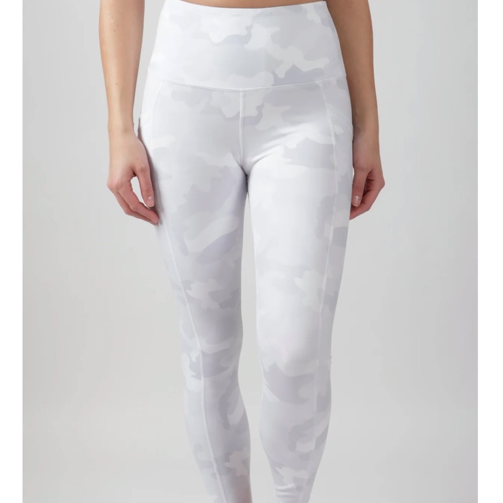 NWT 90 Degrees Reflex Lux Athletic Camo White High Rise Ankle Leggings Size XS